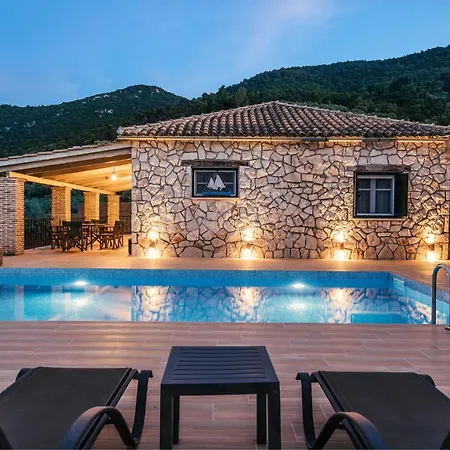 Helona Villa