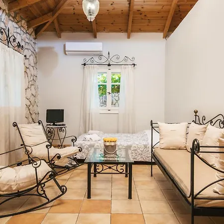 Villa Helona Marathiás